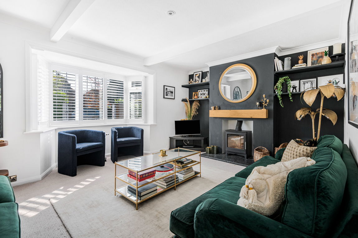 Worthing Road, Horsham