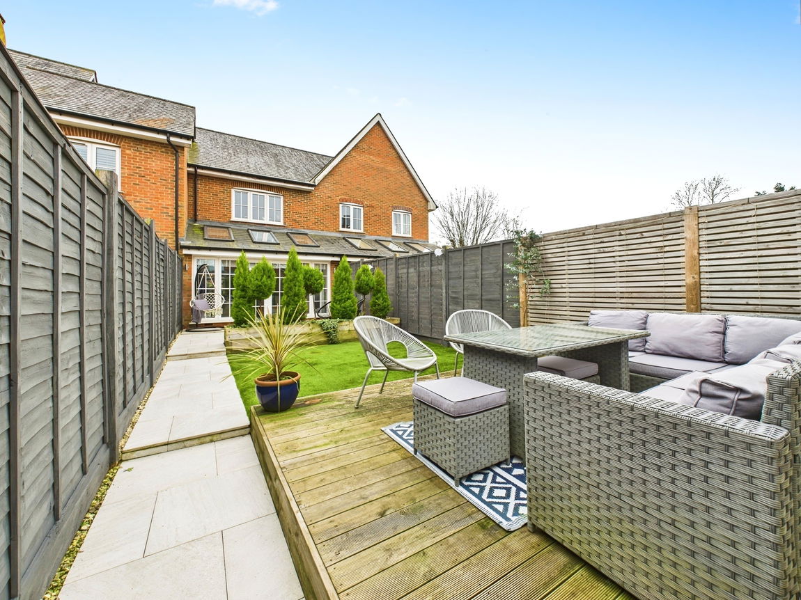 Cook Way, Wickhurst Green