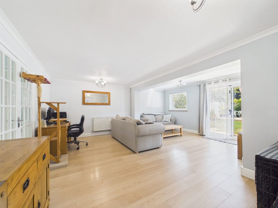 Chennells Way, Horsham