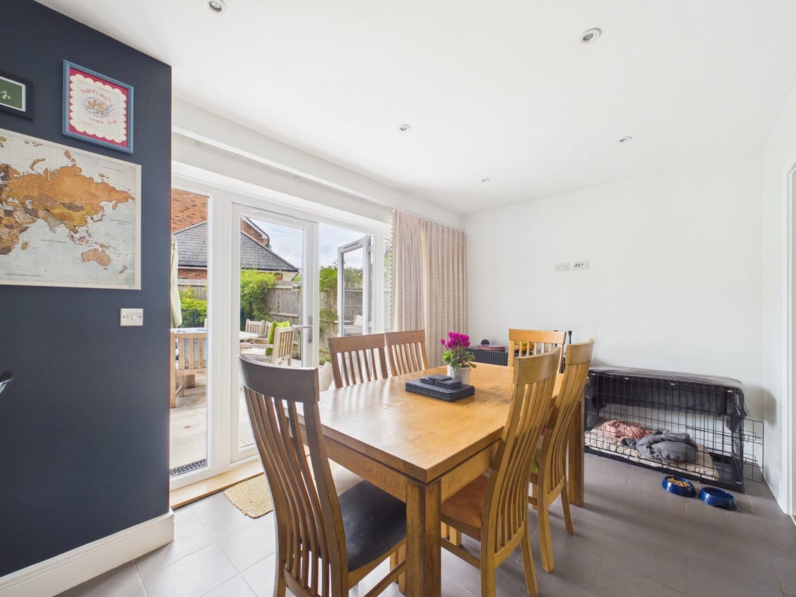 Blackthorn Avenue, Billingshurst