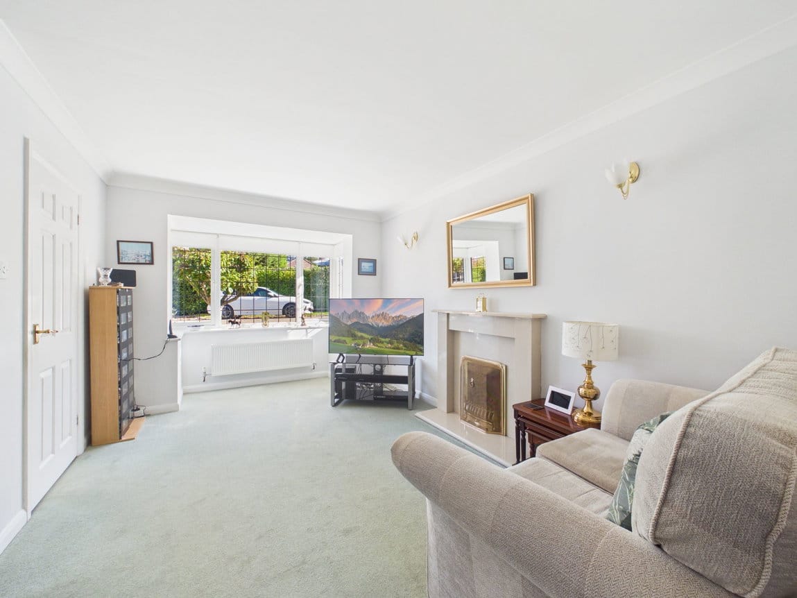 Lanyon Close, Horsham