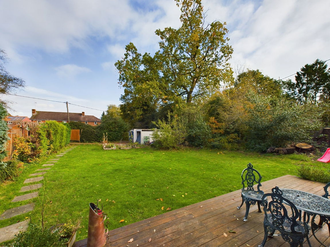 House & Building Plot