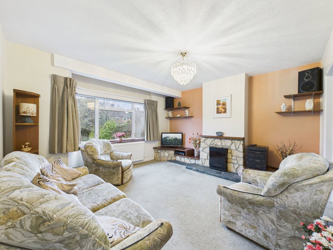 Churchill Avenue, Horsham