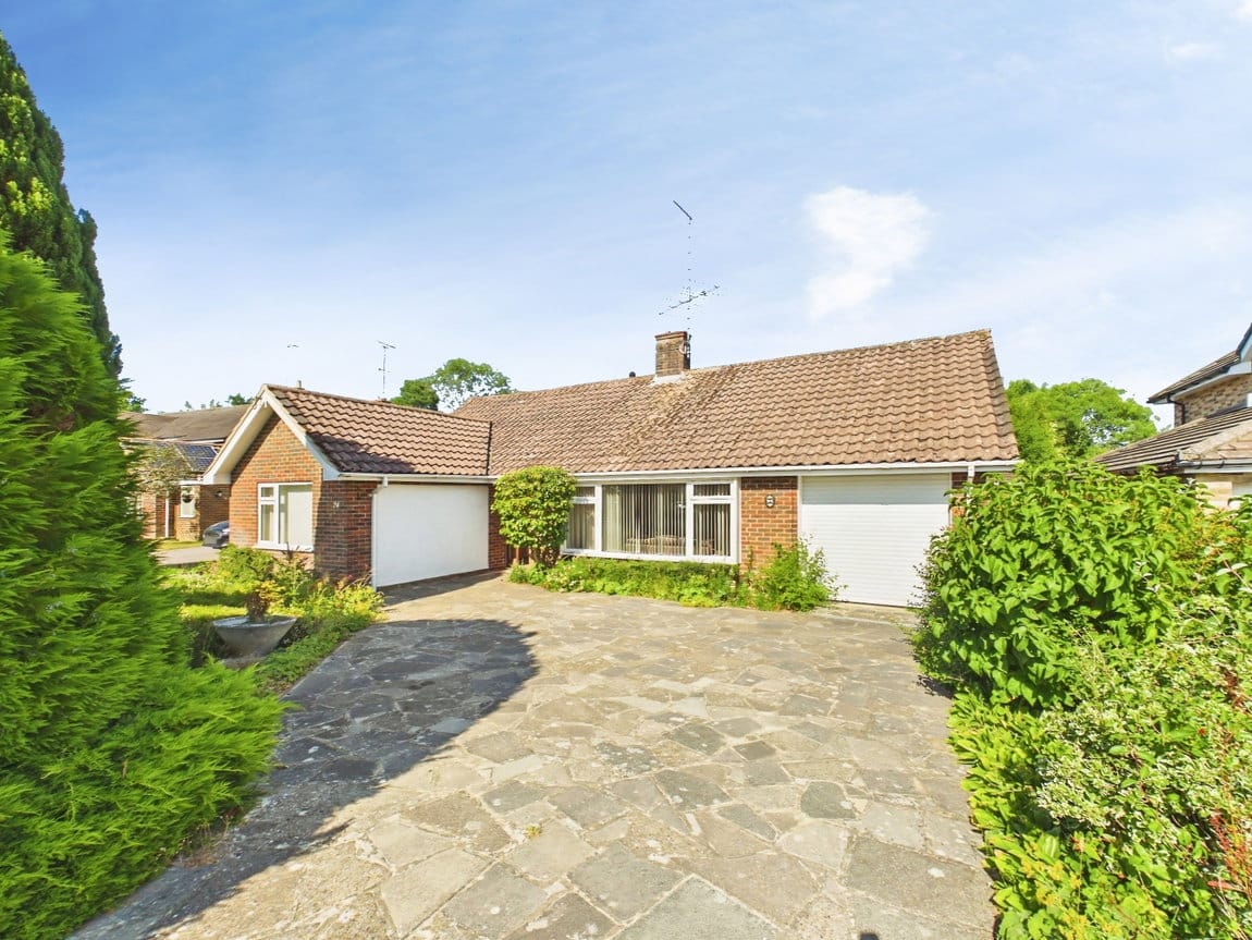 Smithbarn, Horsham